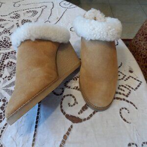 Isabel Marant Beige Suede Calfskin Wedge Mules w/Lamb Shearling Lining Size 39